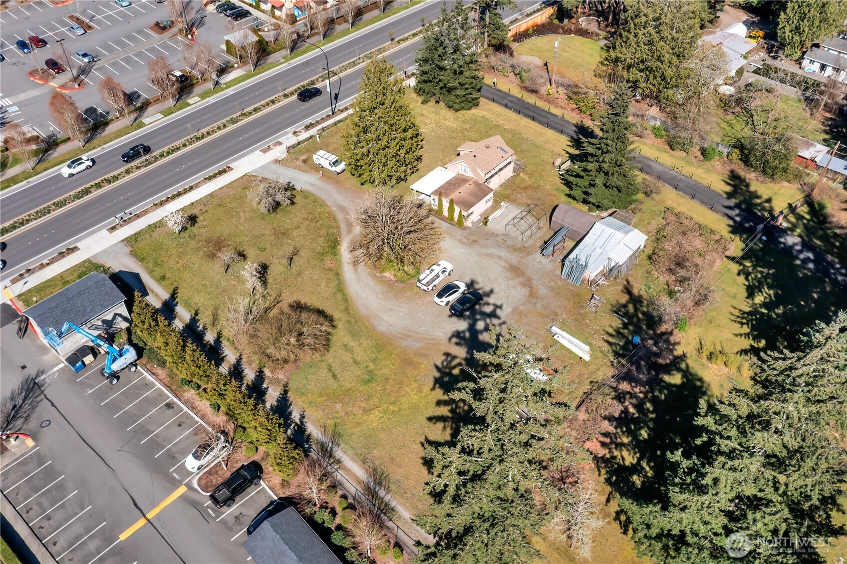 18203 SE 272nd Street , Kent, WA 98042