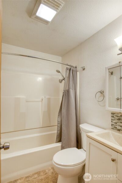 552 Puffin Avenue NE, Ocean Shores, WA 98569 - Photo 12