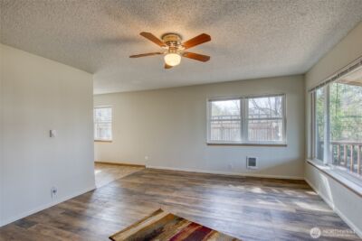 552 Puffin Avenue NE, Ocean Shores, WA 98569 - Photo 4