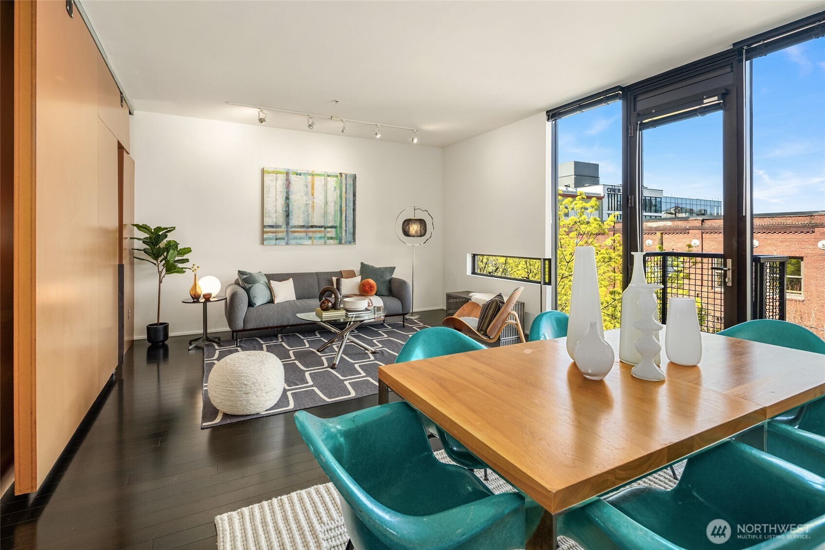 1111 E Pike Street #403, Seattle, WA 98122