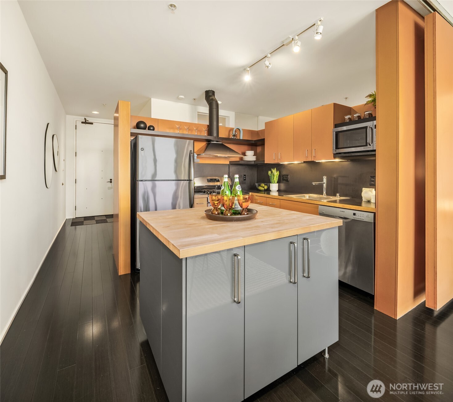 1111 E Pike Street #403, Seattle, WA 98122