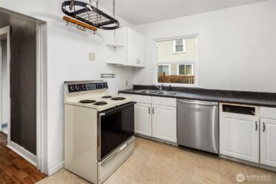 2614 E Pike Street , Seattle, WA 98122 - Photo 24