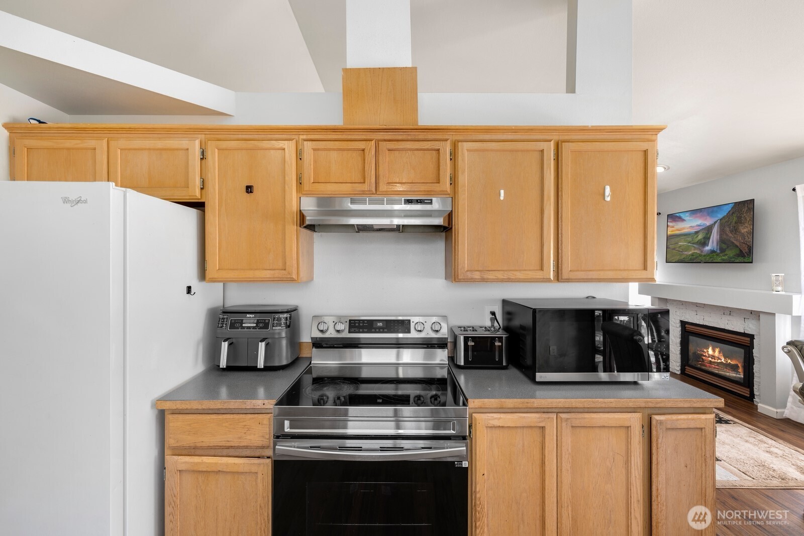 23008 56th Avenue E, Spanaway, WA 98387-5142