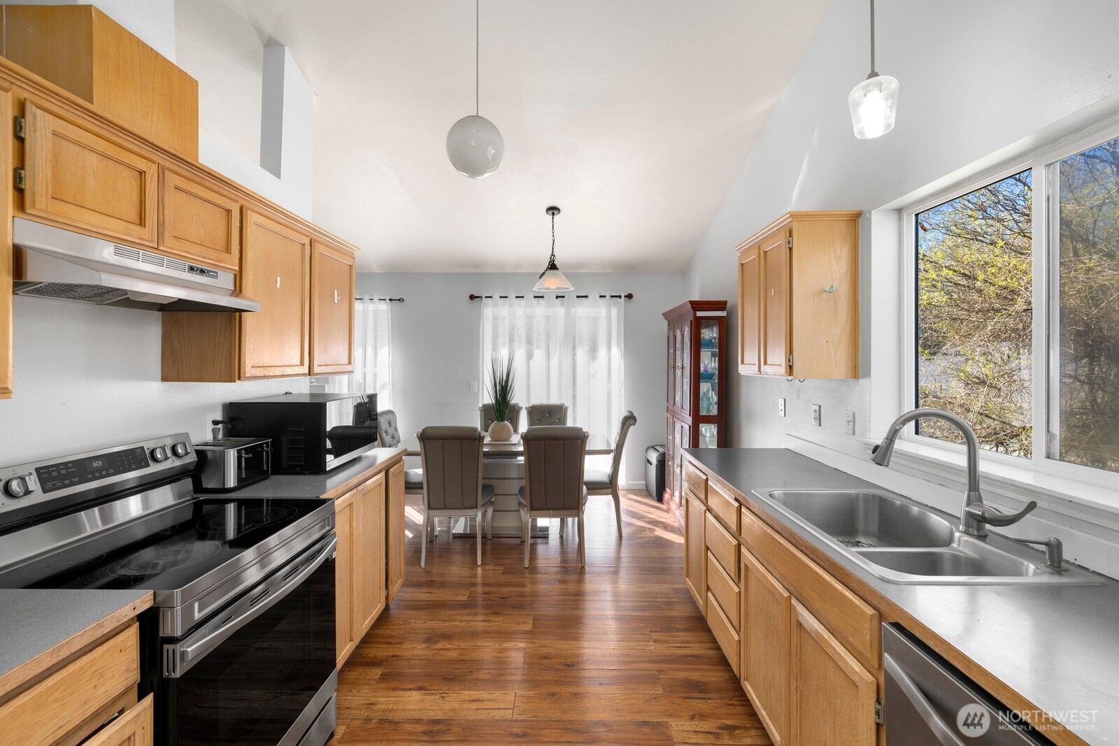 23008 56th Avenue E, Spanaway, WA 98387-5142