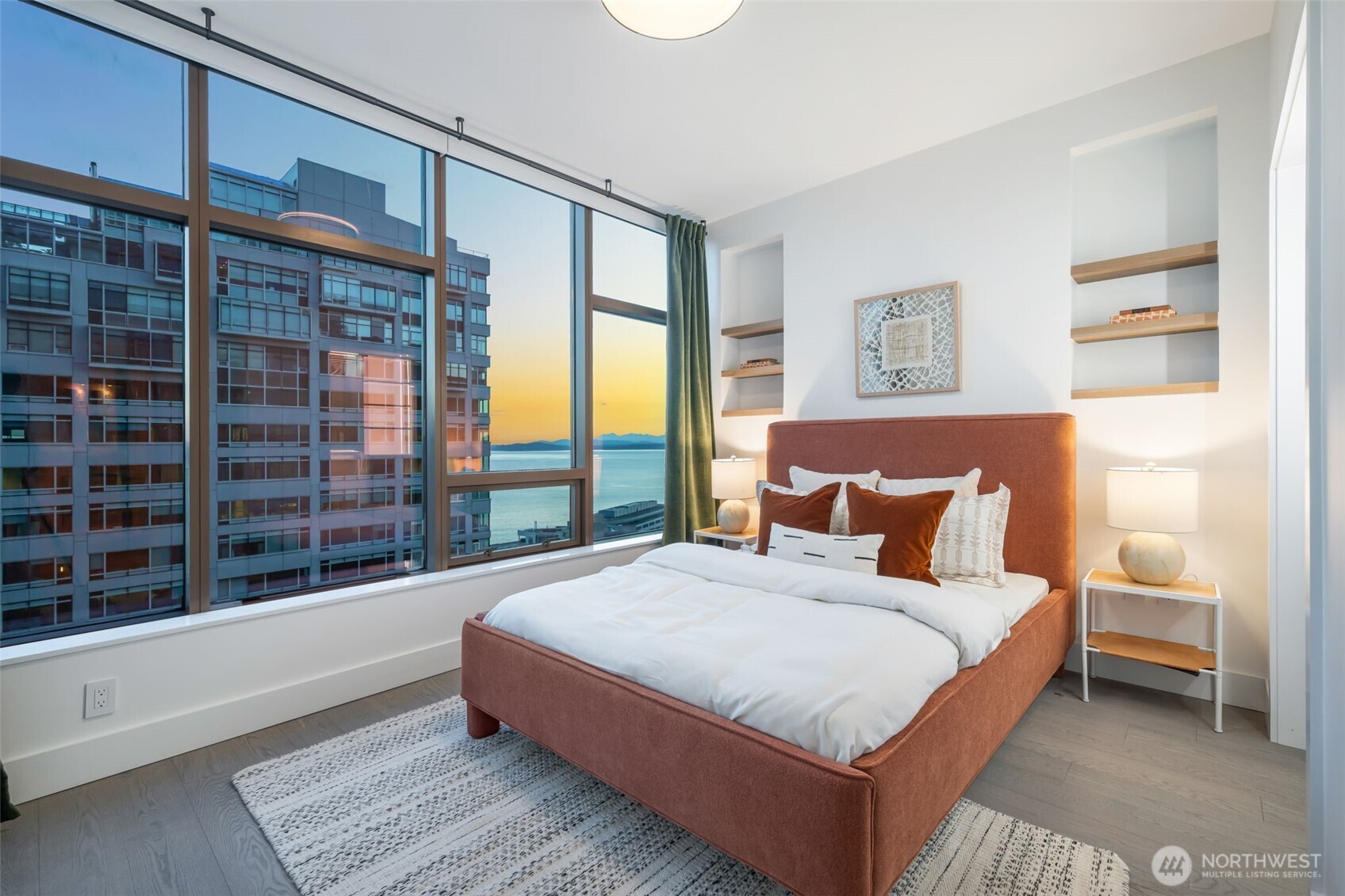 2033 2nd Avenue #1111, Seattle, WA 98121