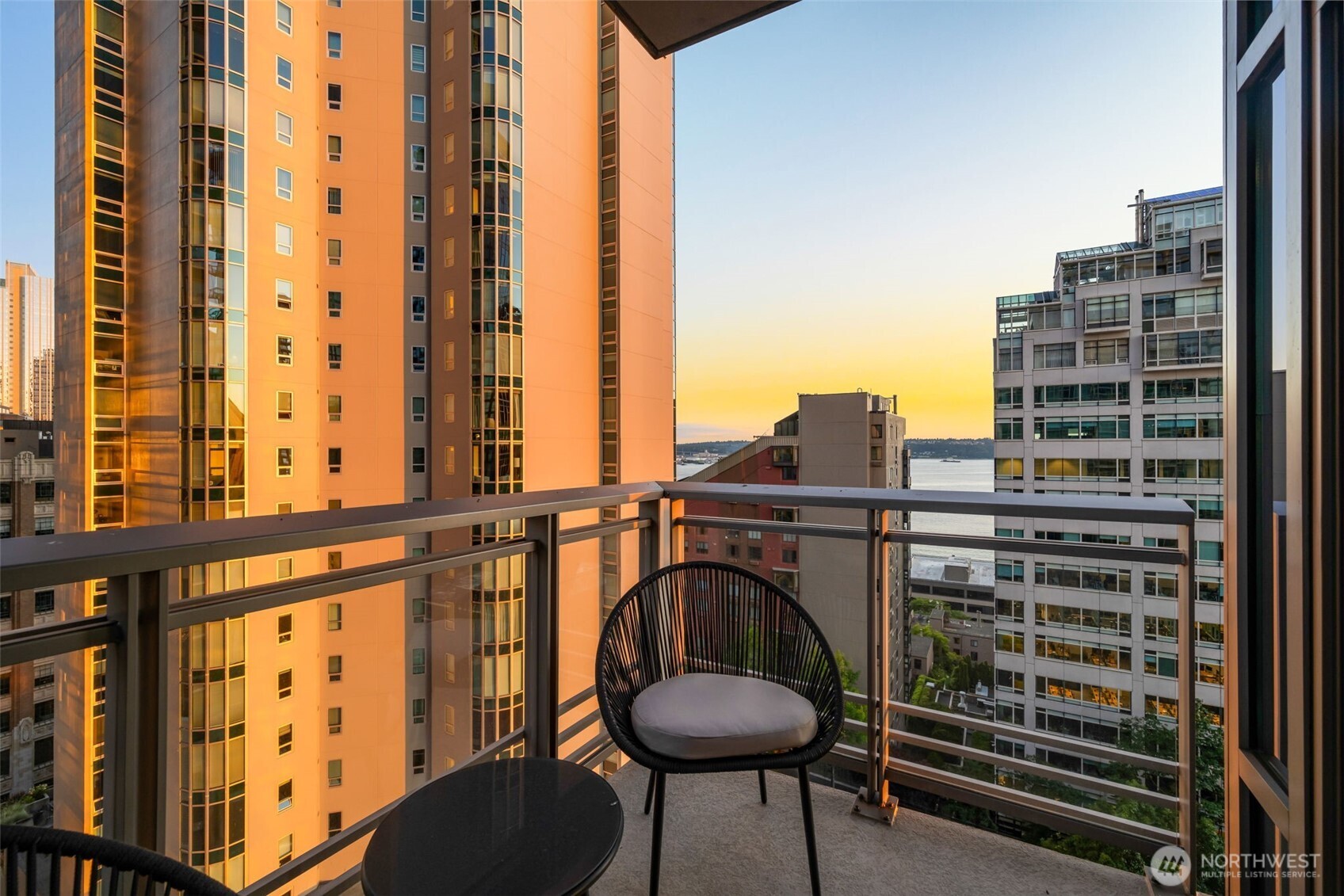 2033 2nd Avenue #1111, Seattle, WA 98121