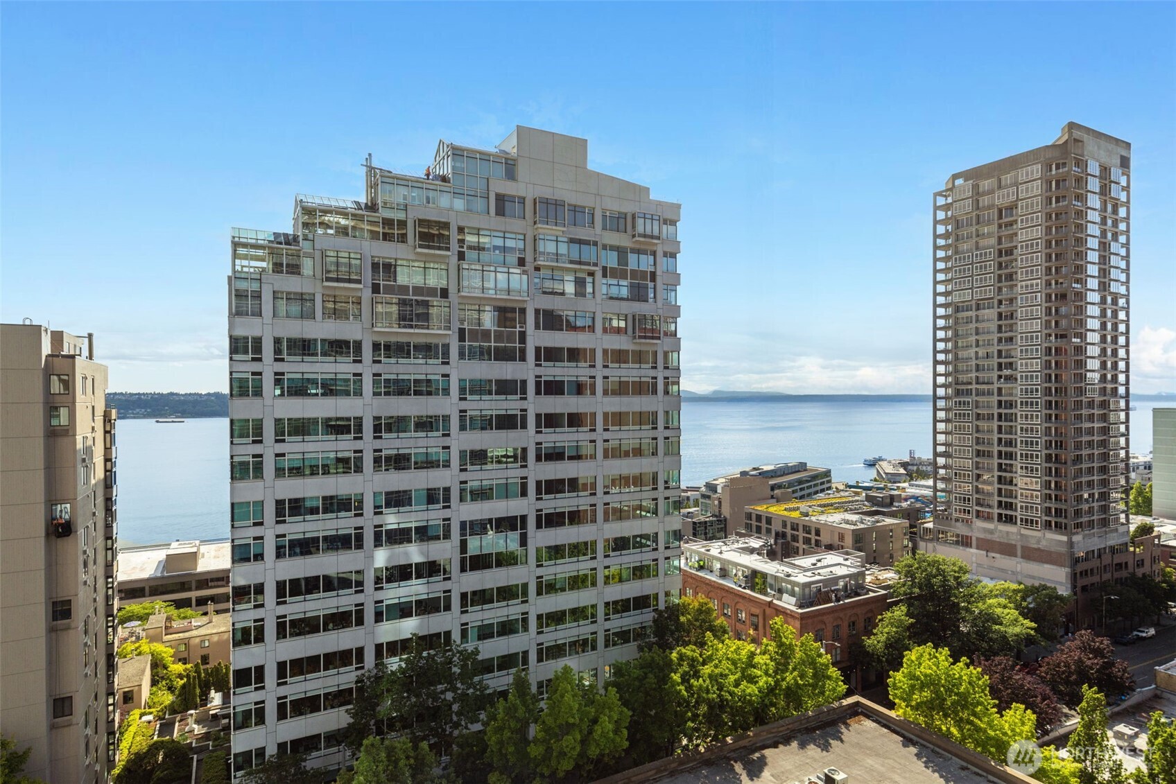2033 2nd Avenue #1111, Seattle, WA 98121