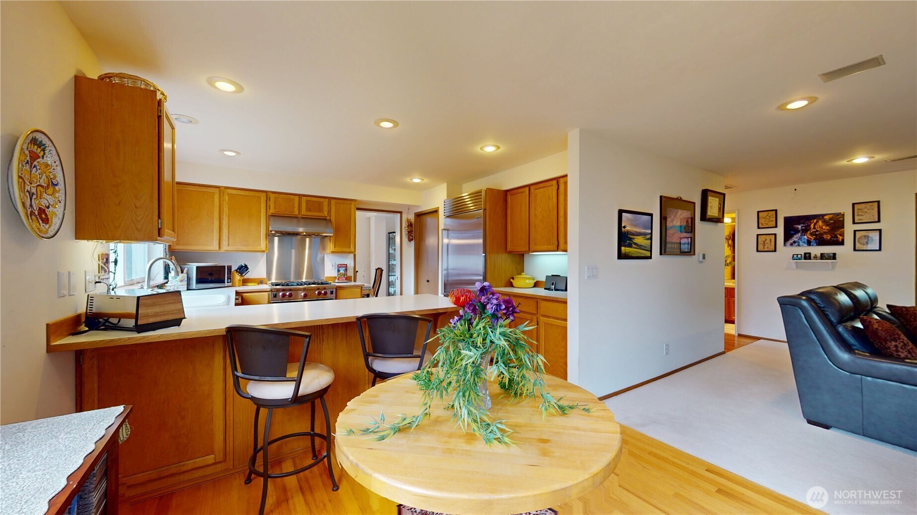 1704 Field Place NE, Renton, WA 98059