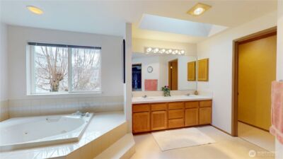 1704 Field Place NE, Renton, WA 98059 - Photo 20