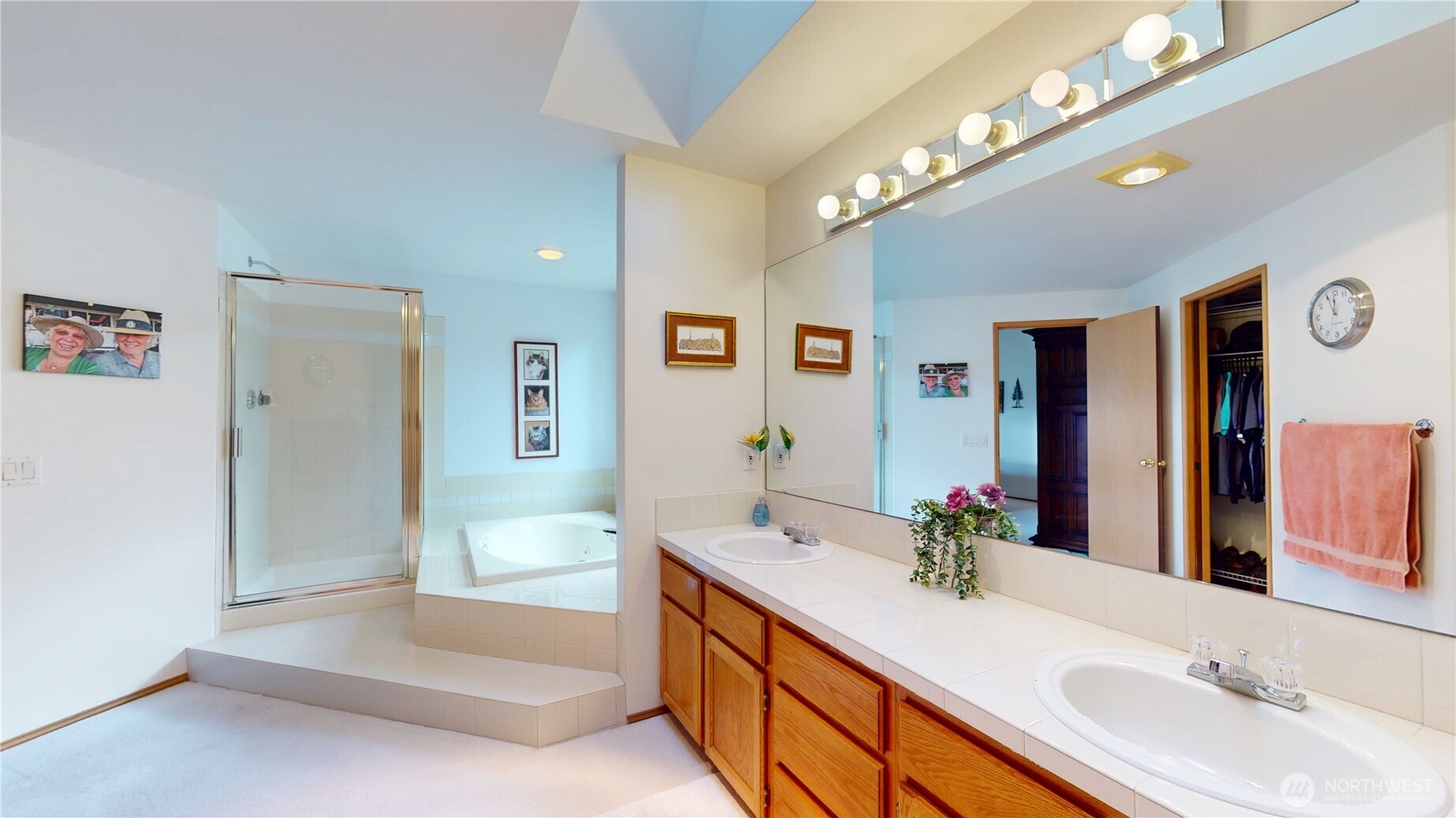 1704 Field Place NE, Renton, WA 98059
