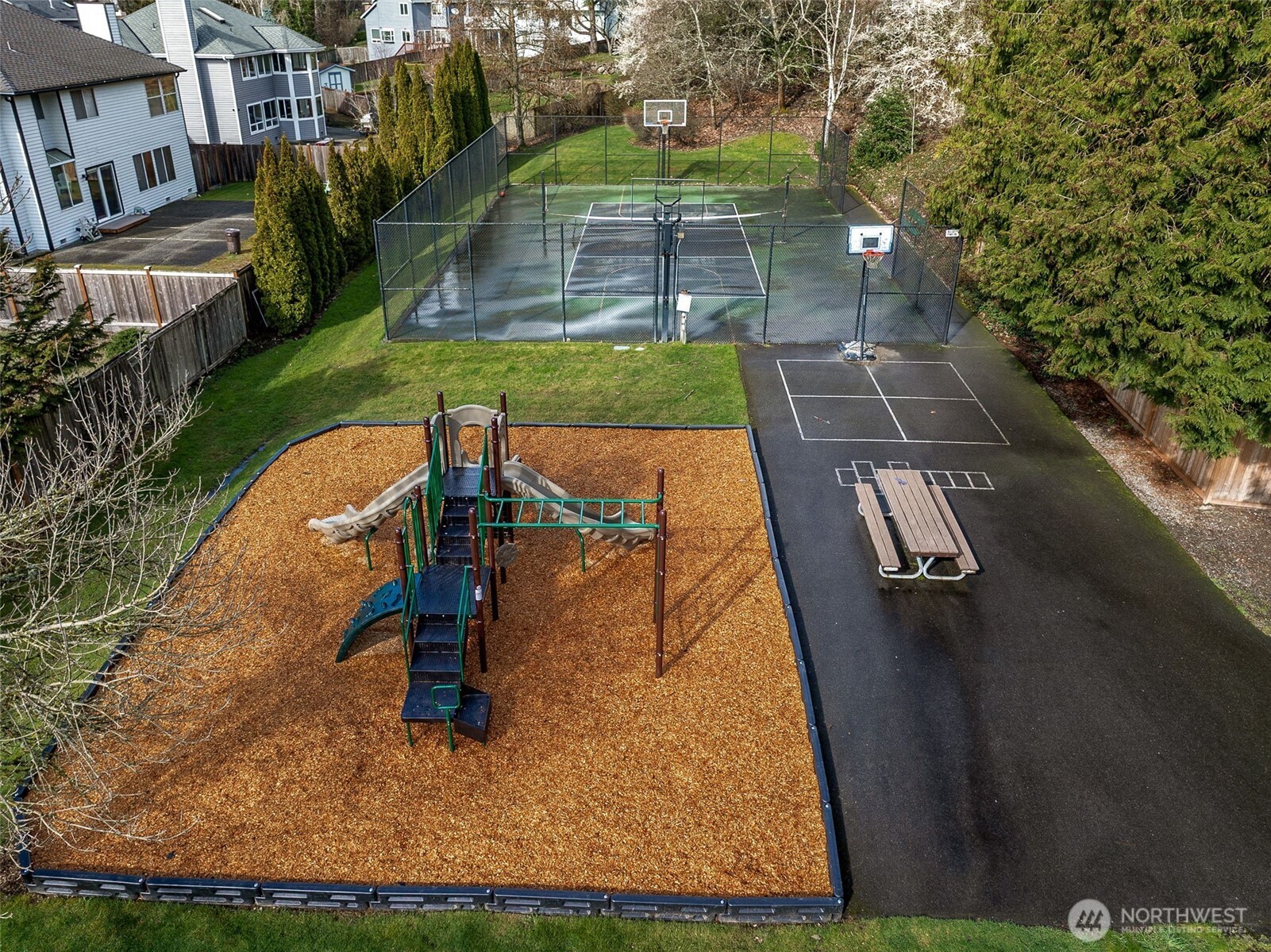1704 Field Place NE, Renton, WA 98059