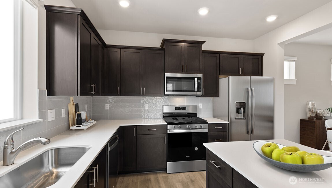 1023 138th Place SW, Lynnwood, WA 98087