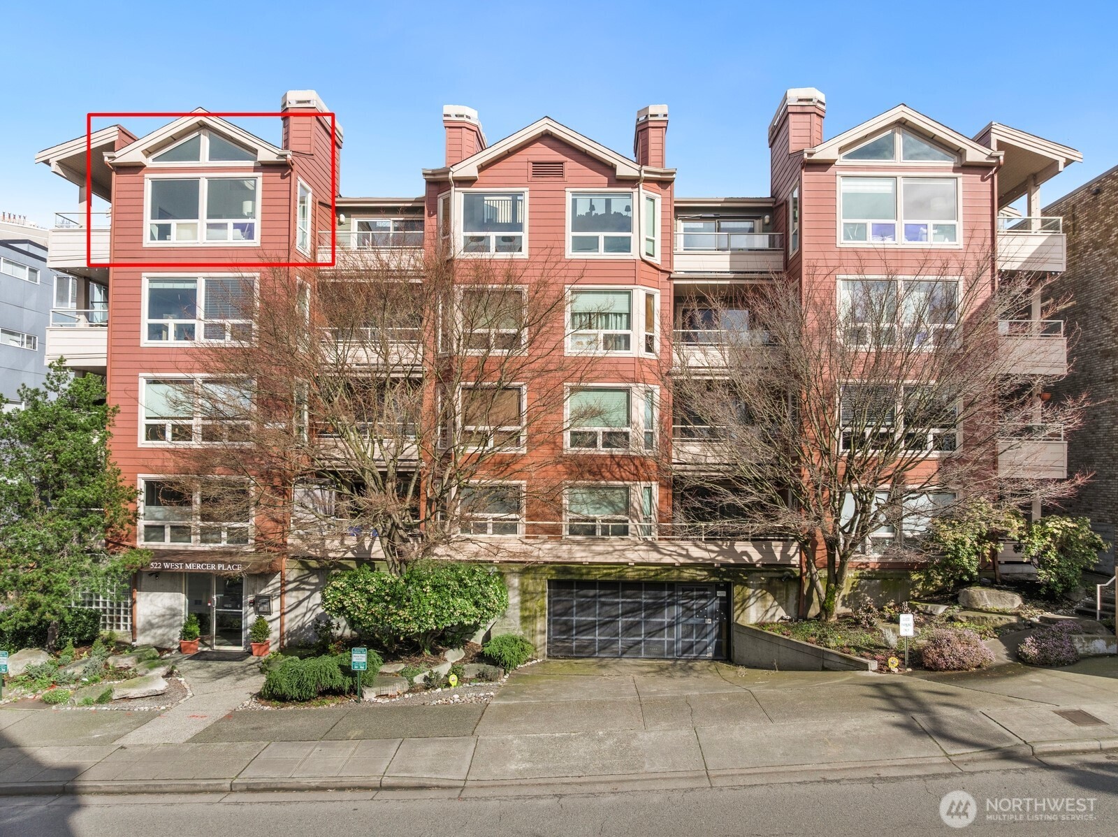 522 W Mercer Place #401, Seattle, WA 98119