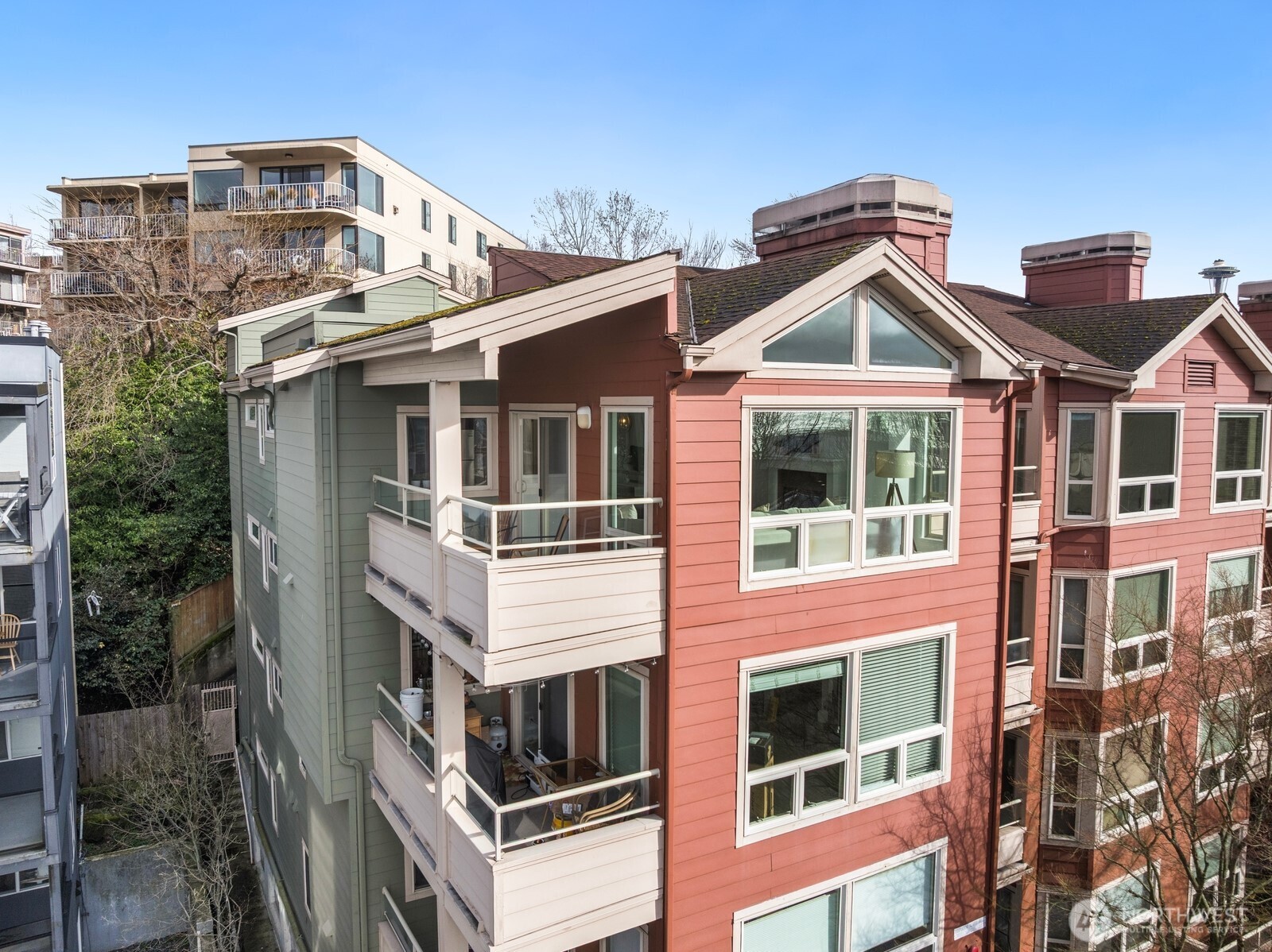 522 W Mercer Place #401, Seattle, WA 98119