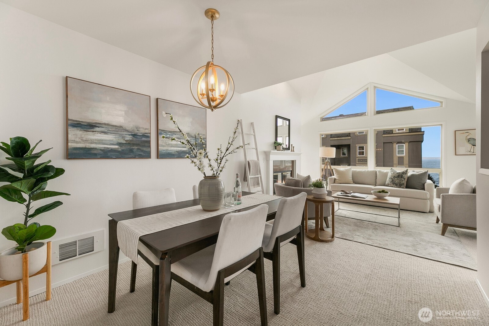 522 W Mercer Place #401, Seattle, WA 98119