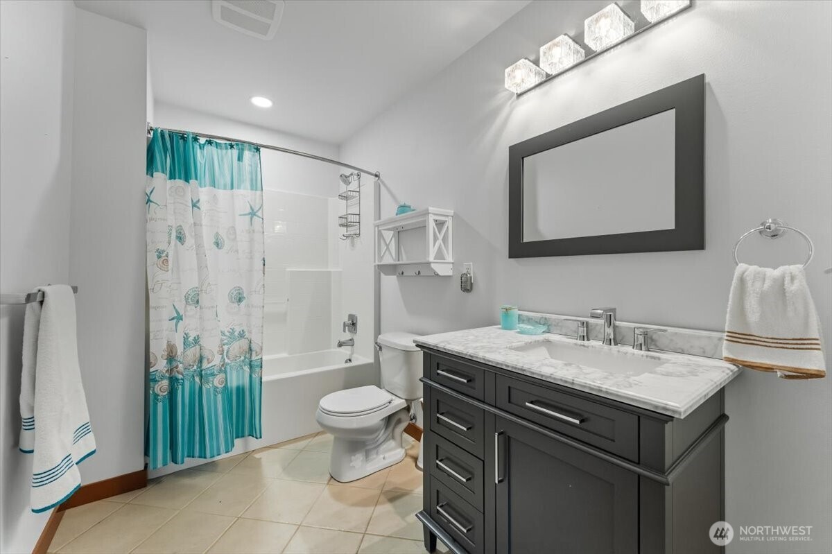 1190 Summit Boulevard , Manson, WA 98831