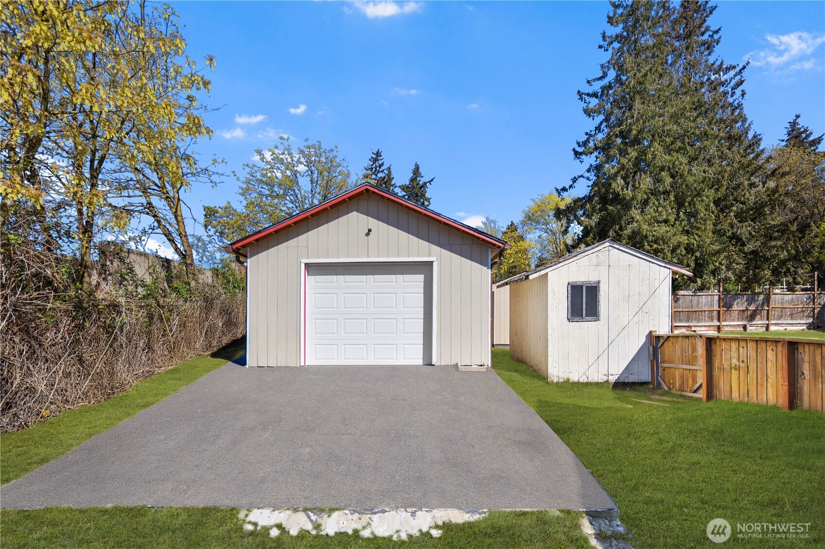 3206 S 221st Street , SeaTac, WA 98198