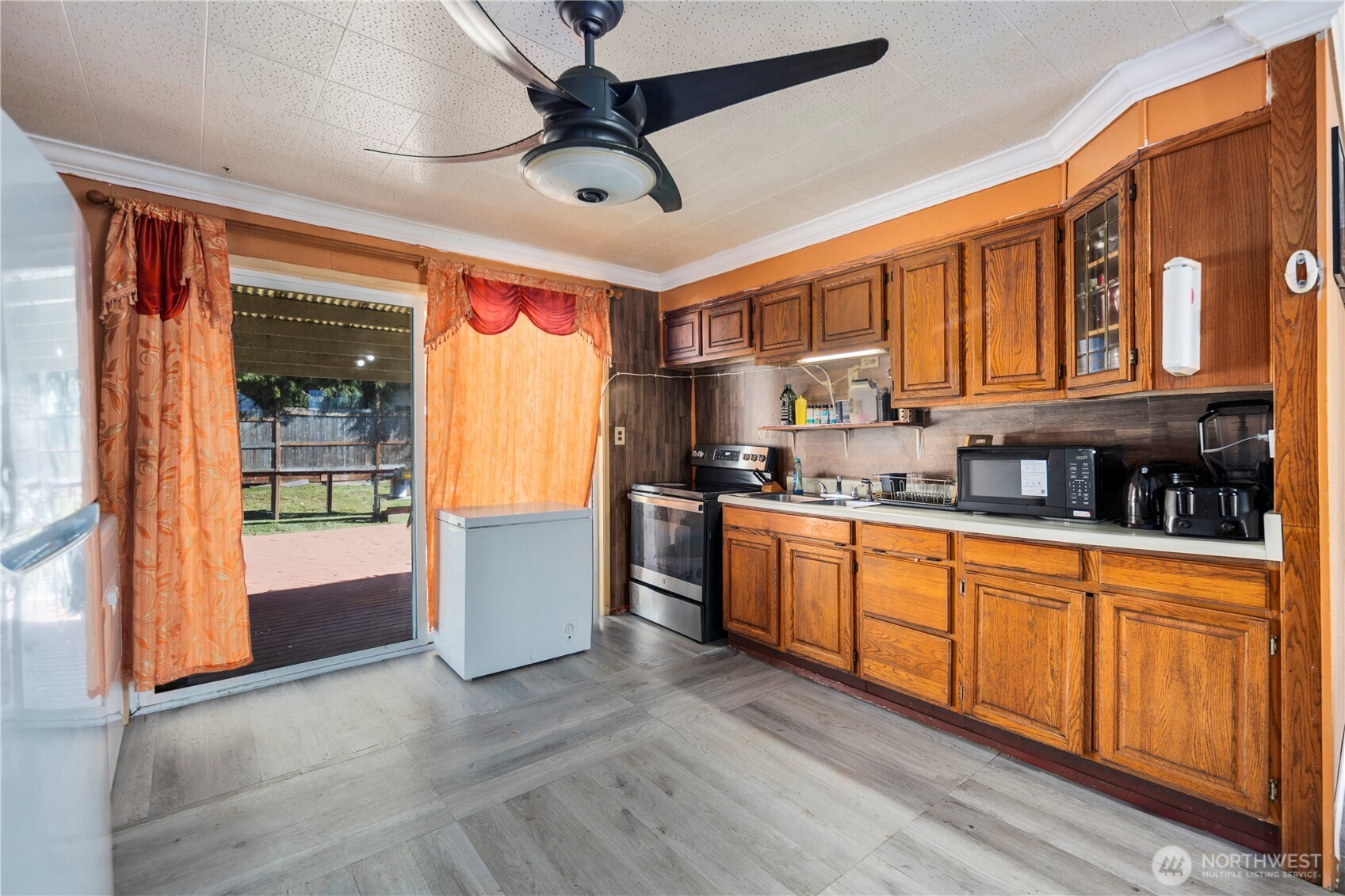 3206 S 221st Street , SeaTac, WA 98198