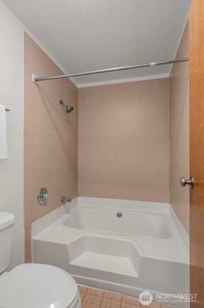 412 10th Street #B202, Kirkland, WA 98033 - Photo 18