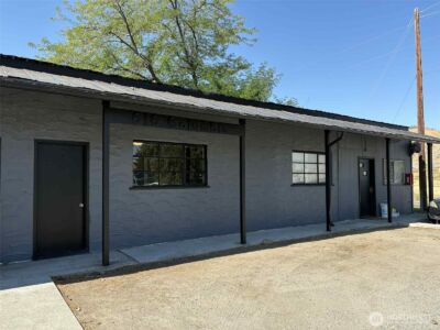 616 Columbia Avenue , Bridgeport, WA 98813 - Photo 4