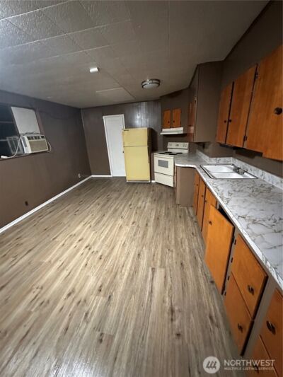 616 Columbia Avenue , Bridgeport, WA 98813 - Photo 10