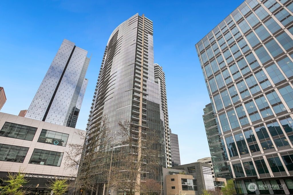 500 106th Avenue NE #2609, Bellevue, WA 98004-8688