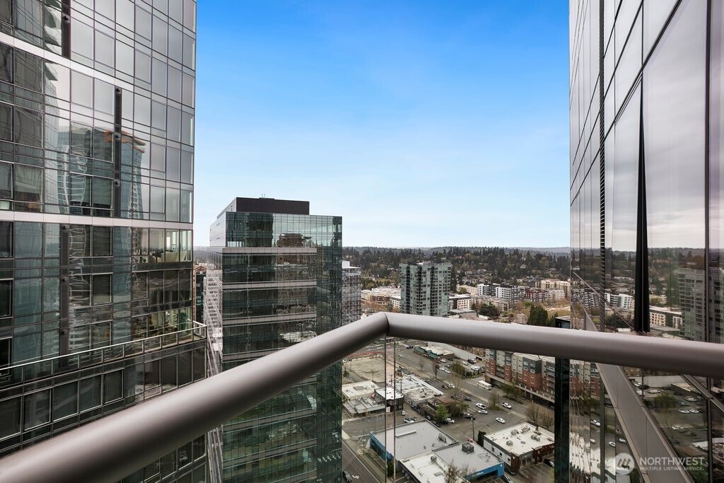 500 106th Avenue NE #2609, Bellevue, WA 98004-8688