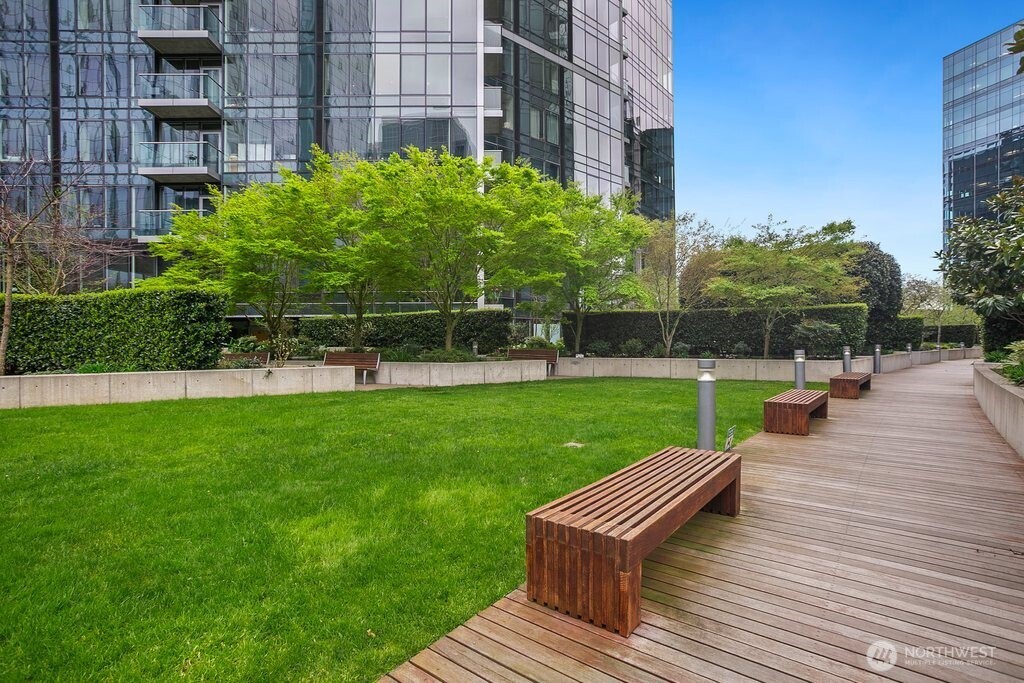 500 106th Avenue NE #2609, Bellevue, WA 98004-8688