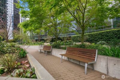 500 106th Avenue NE #2609, Bellevue, WA 98004-8688 - Photo 26