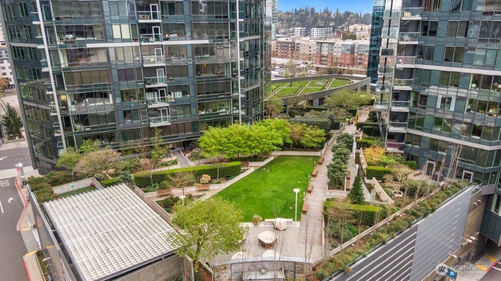 500 106th Avenue NE #2609, Bellevue, WA 98004-8688