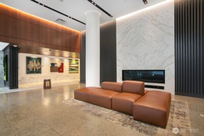 500 106th Avenue NE #2609, Bellevue, WA 98004-8688 - Photo 4