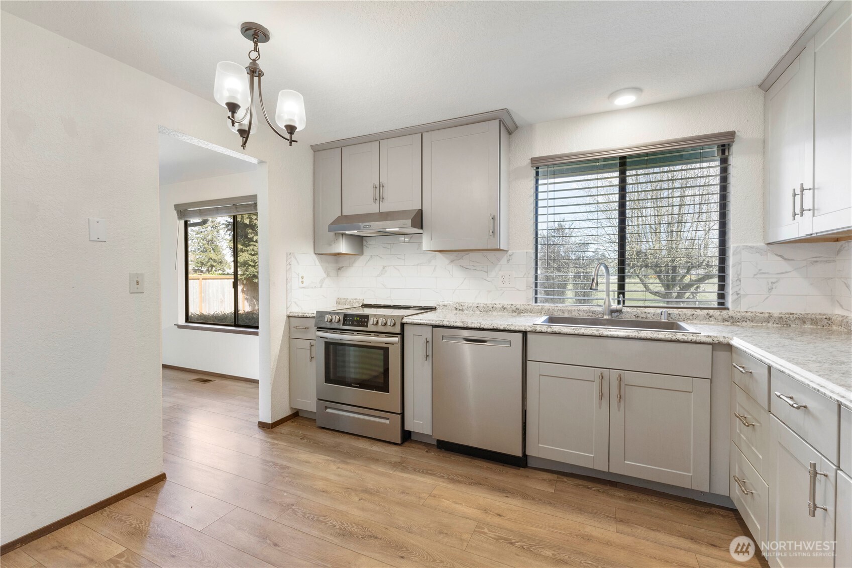 13517 11th Avenue S, Tacoma, WA 98444