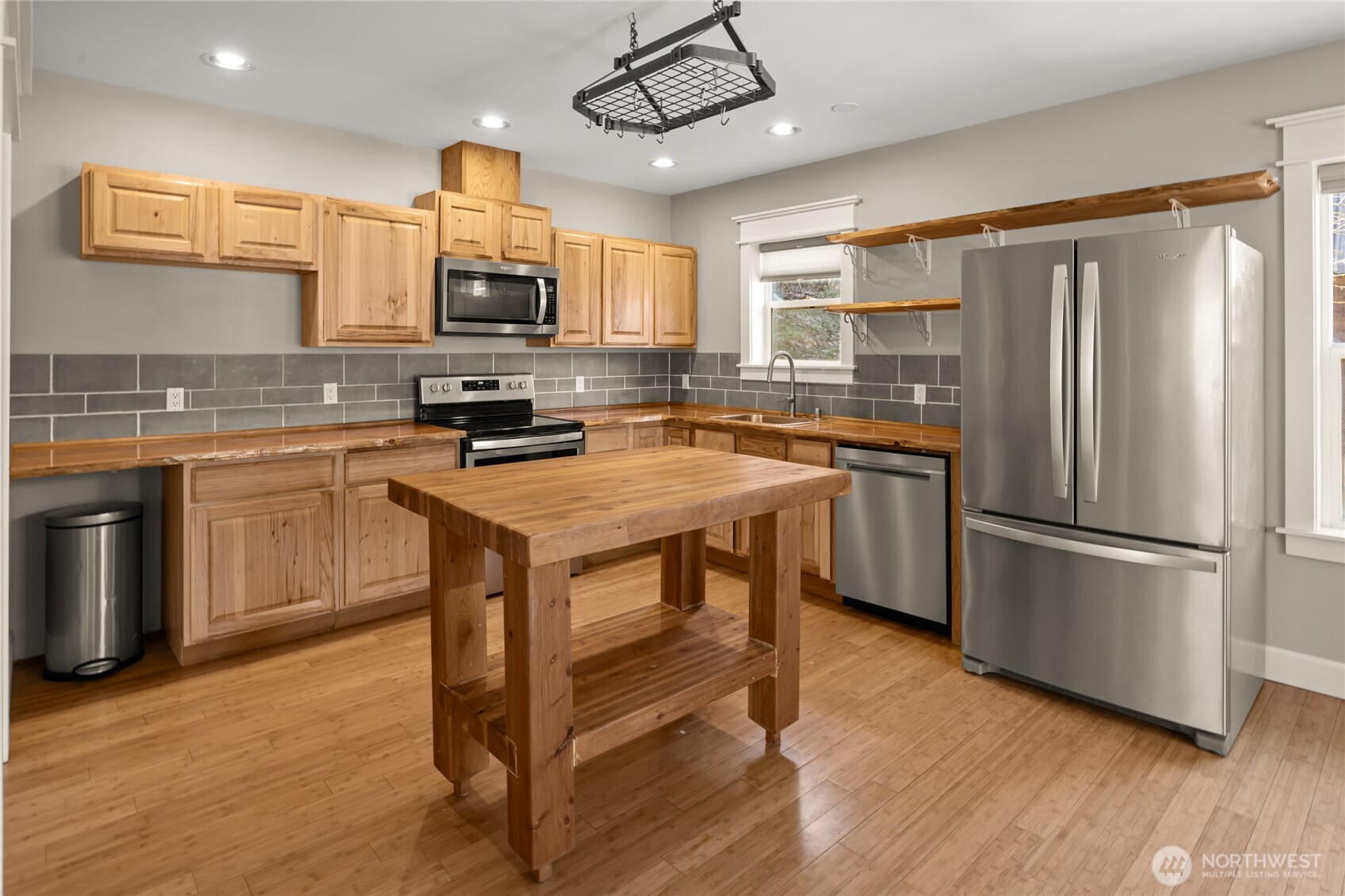 109 S 5th St Alley , Roslyn, WA 98941