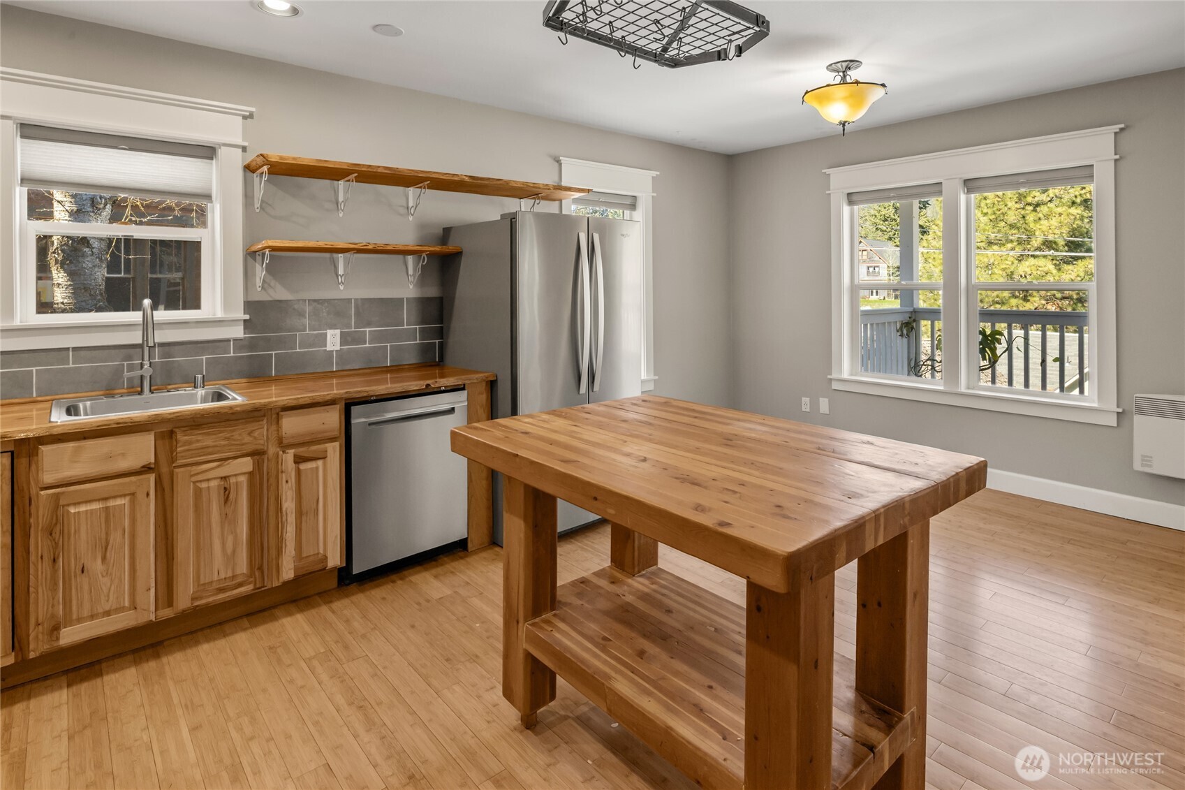 109 S 5th St Alley , Roslyn, WA 98941