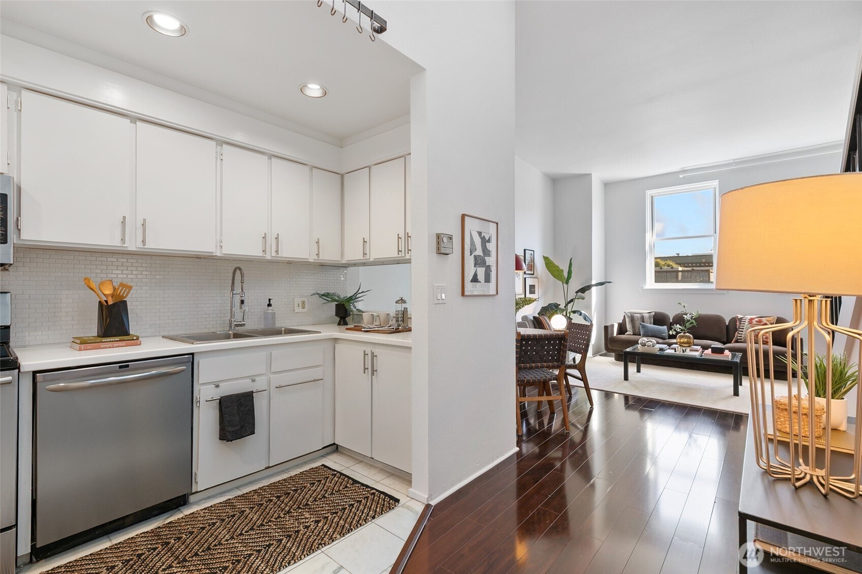 1406 Harvard Avenue #16, Seattle, WA 98122