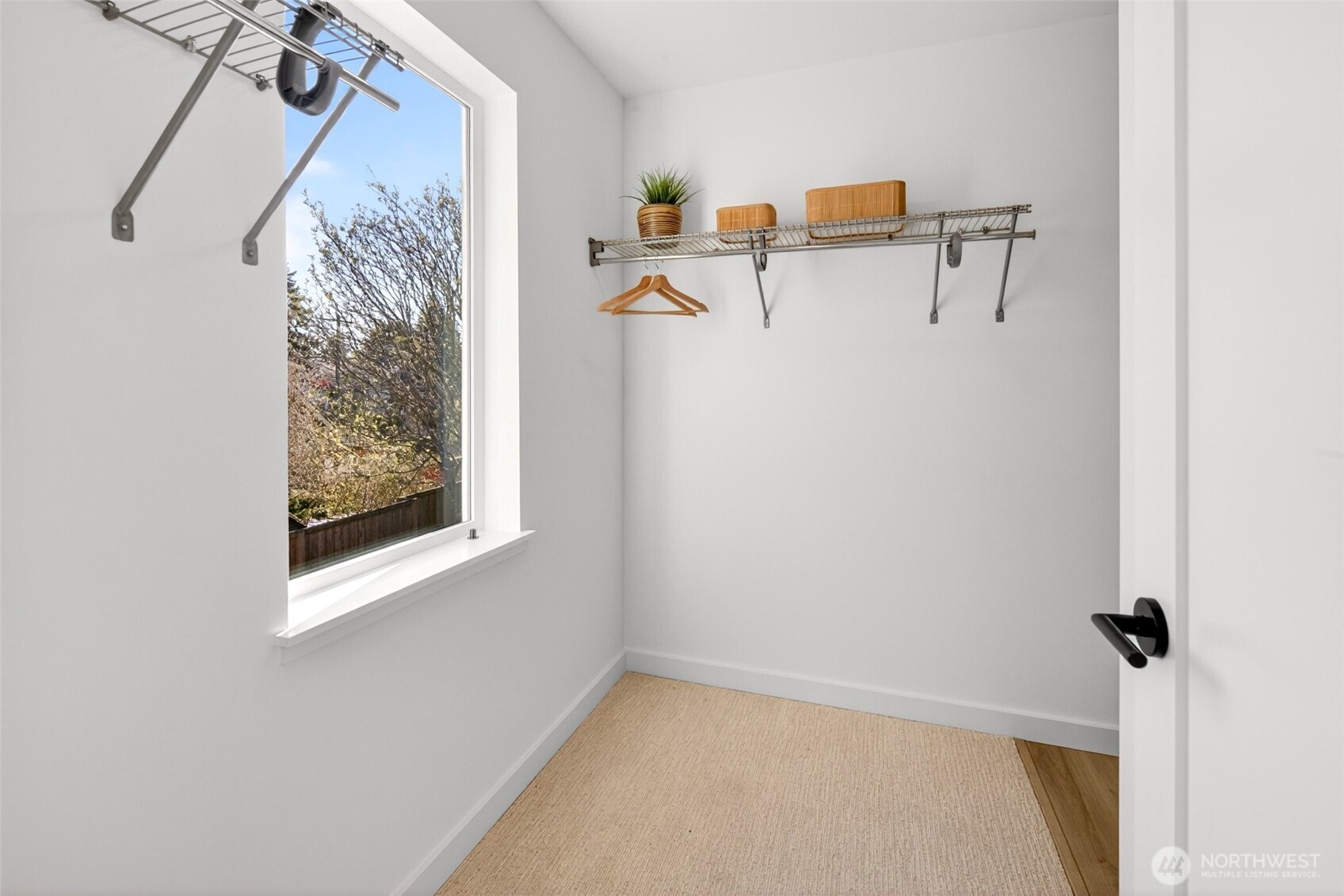 2851 NW 70th Street #C, Seattle, WA 98117