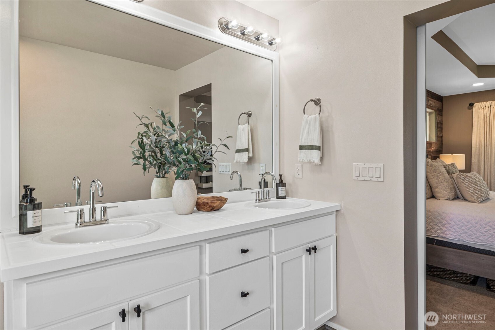7508 Pinnacle Place SE, Snoqualmie, WA 98065
