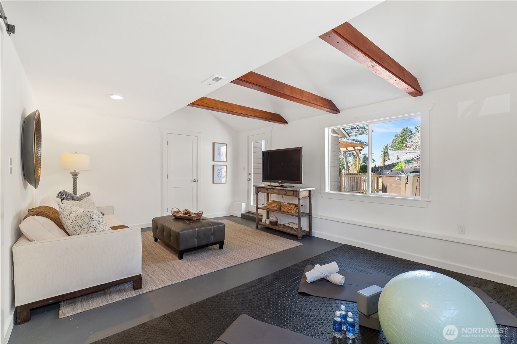 10007 114th Place NE, Kirkland, WA 98033