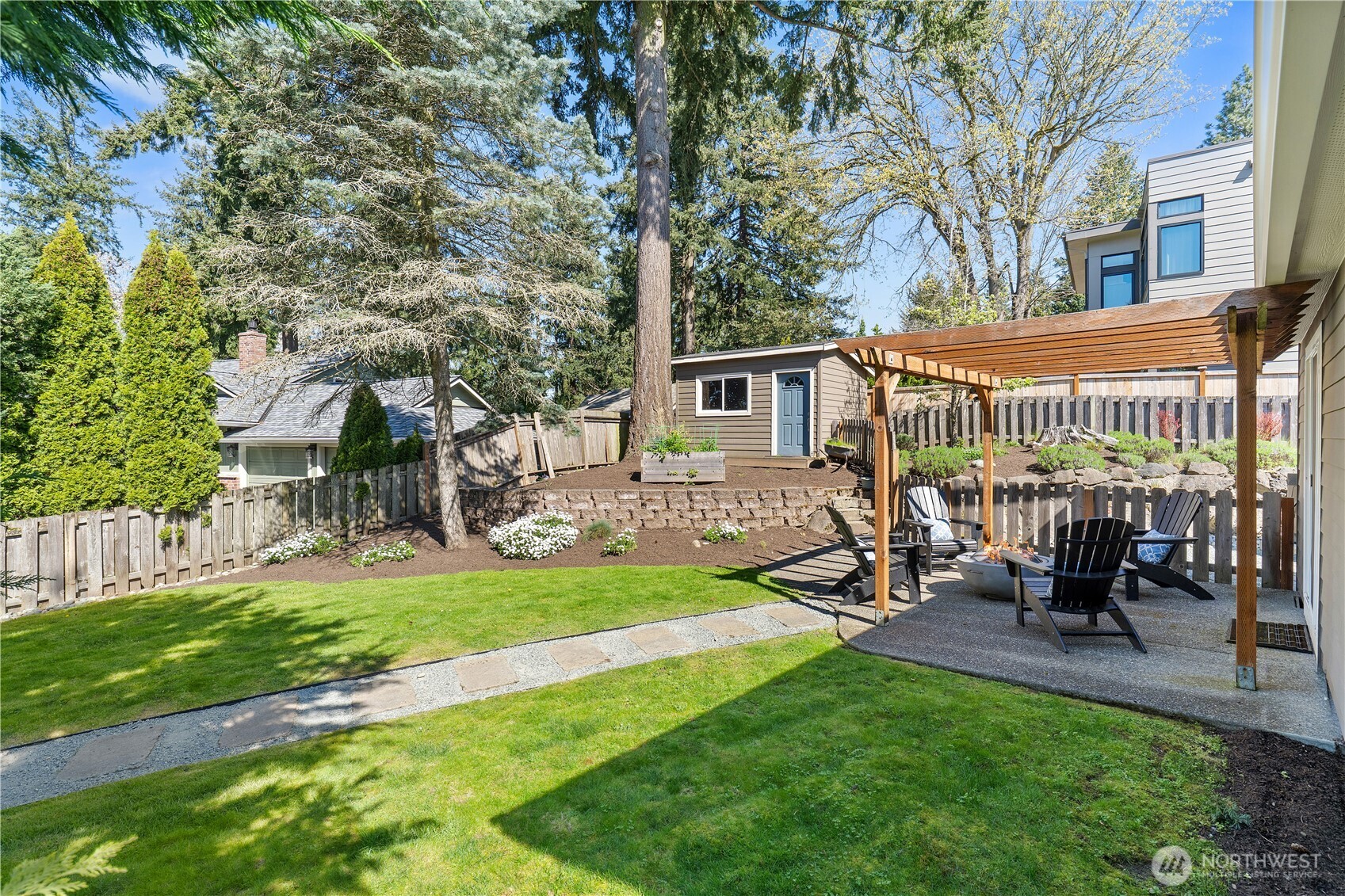 10007 114th Place NE, Kirkland, WA 98033