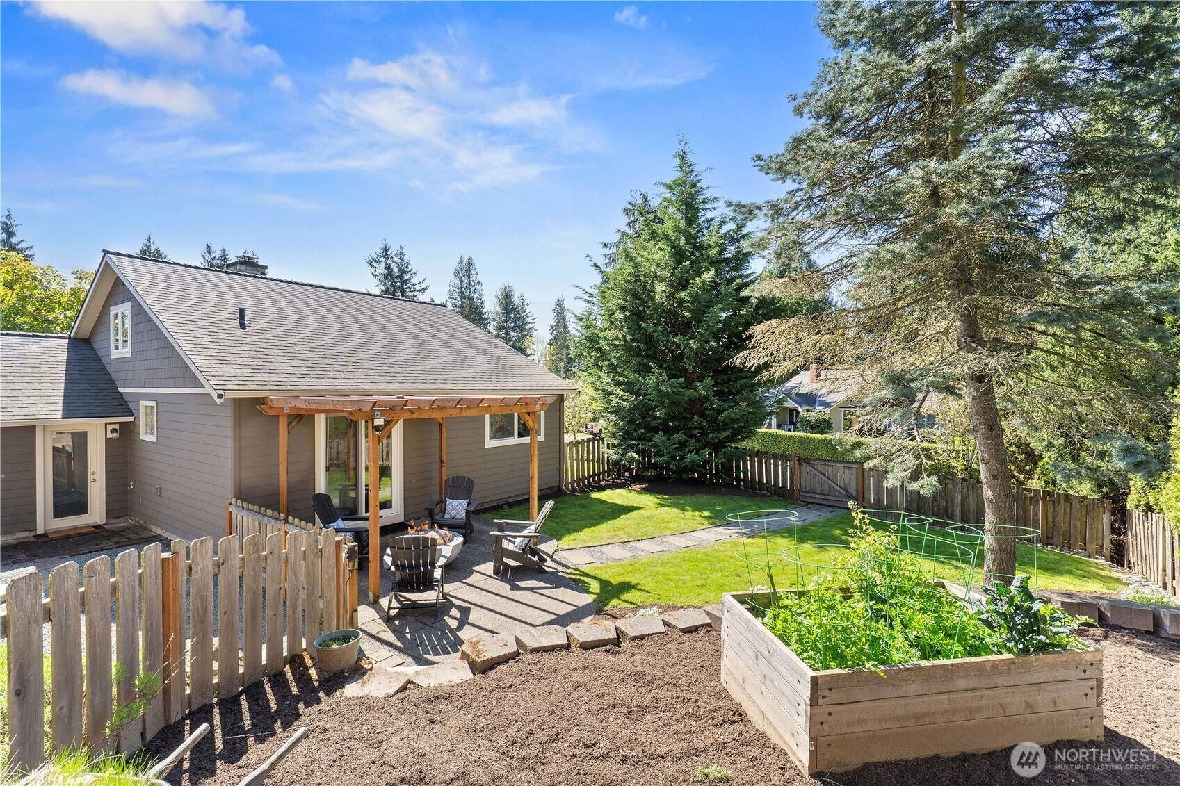 10007 114th Place NE, Kirkland, WA 98033