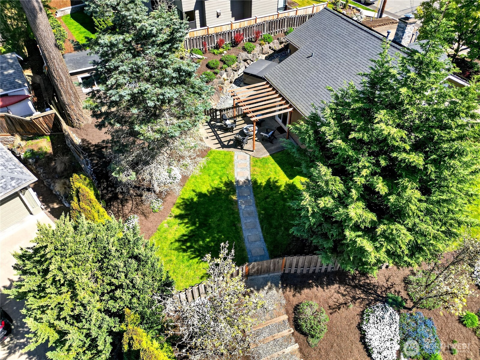 10007 114th Place NE, Kirkland, WA 98033