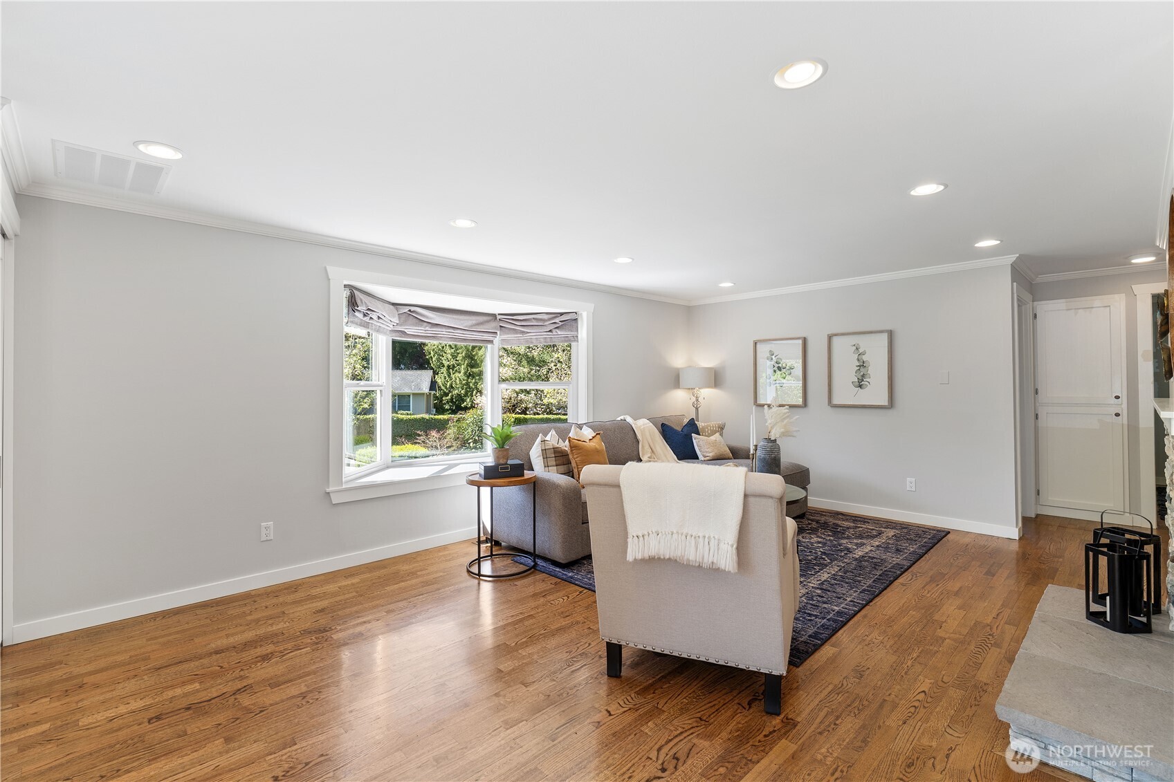 10007 114th Place NE, Kirkland, WA 98033