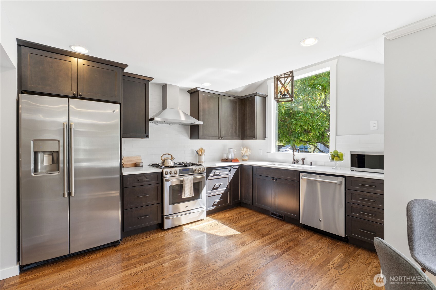 10007 114th Place NE, Kirkland, WA 98033