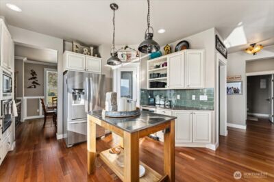 200 Crescent Street , Chelan, WA 98816 - Photo 12