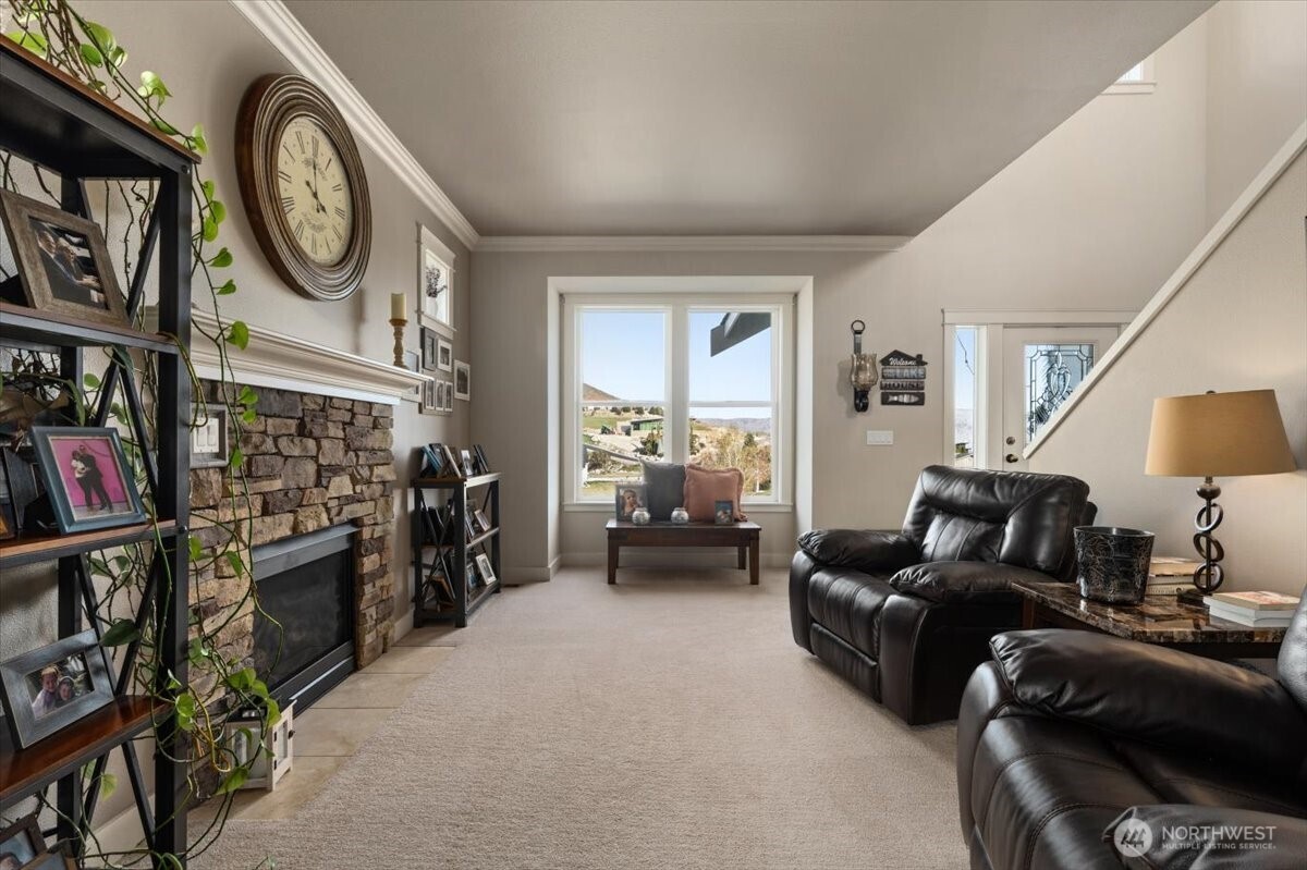 200 Crescent Street , Chelan, WA 98816