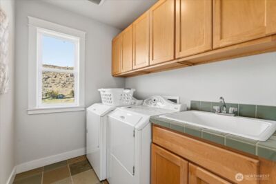 200 Crescent Street , Chelan, WA 98816 - Photo 29