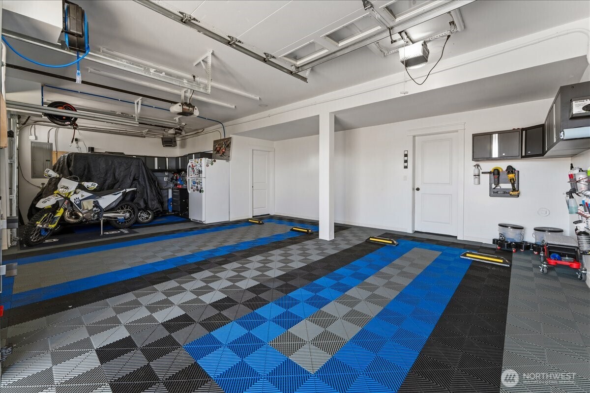 200 Crescent Street , Chelan, WA 98816