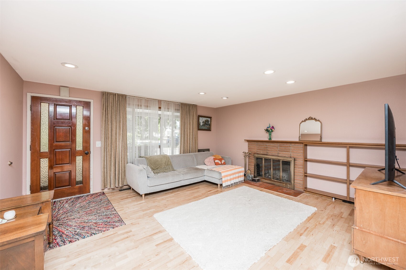 9116 121st Street SW, Lakewood, WA 98498