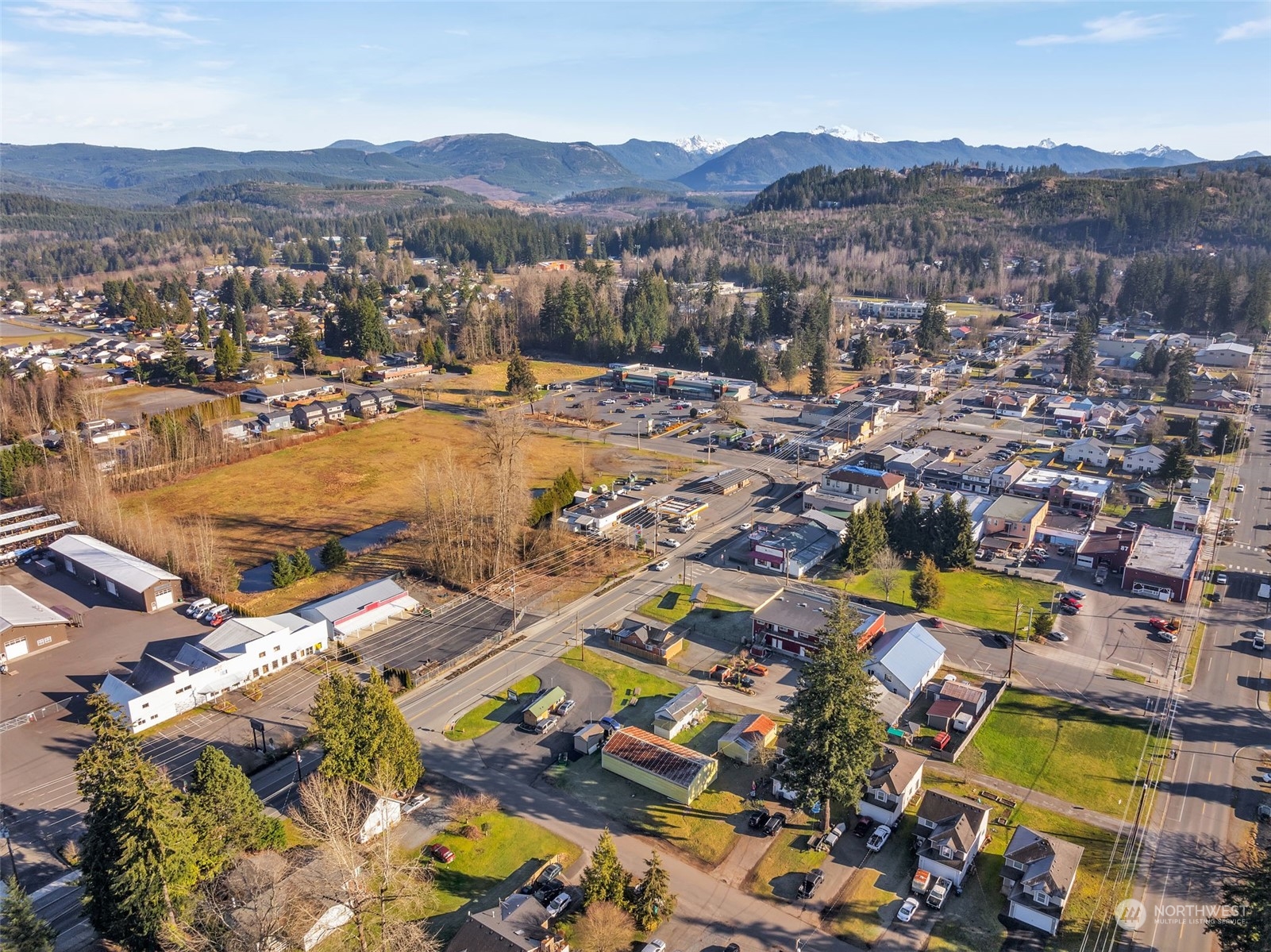 204 W Stanley Street , Granite Falls, WA 98252
