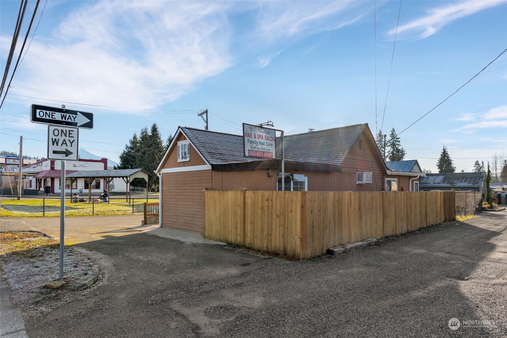 204 W Stanley Street , Granite Falls, WA 98252